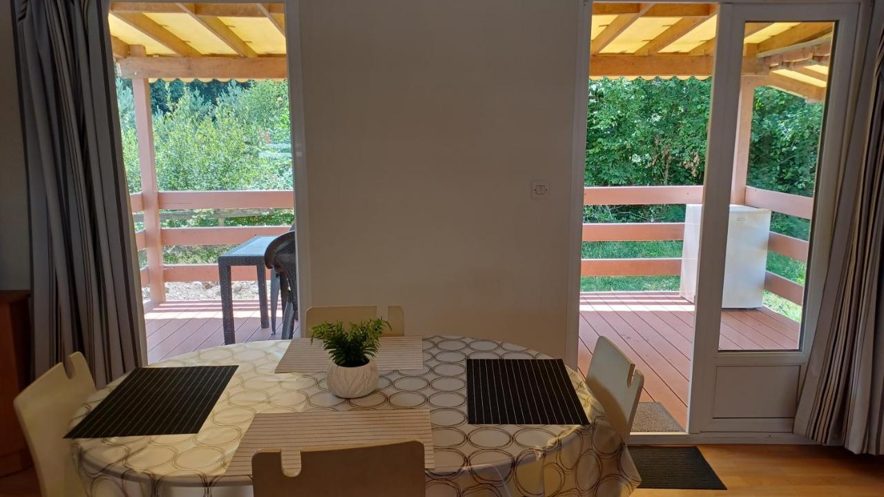 Mobilhome Lac De Guerledan Caurel  Екстериор снимка